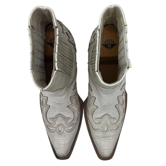 Coconuts by Matisse Otis White Vegan Western Booties - Picture 10 of 16